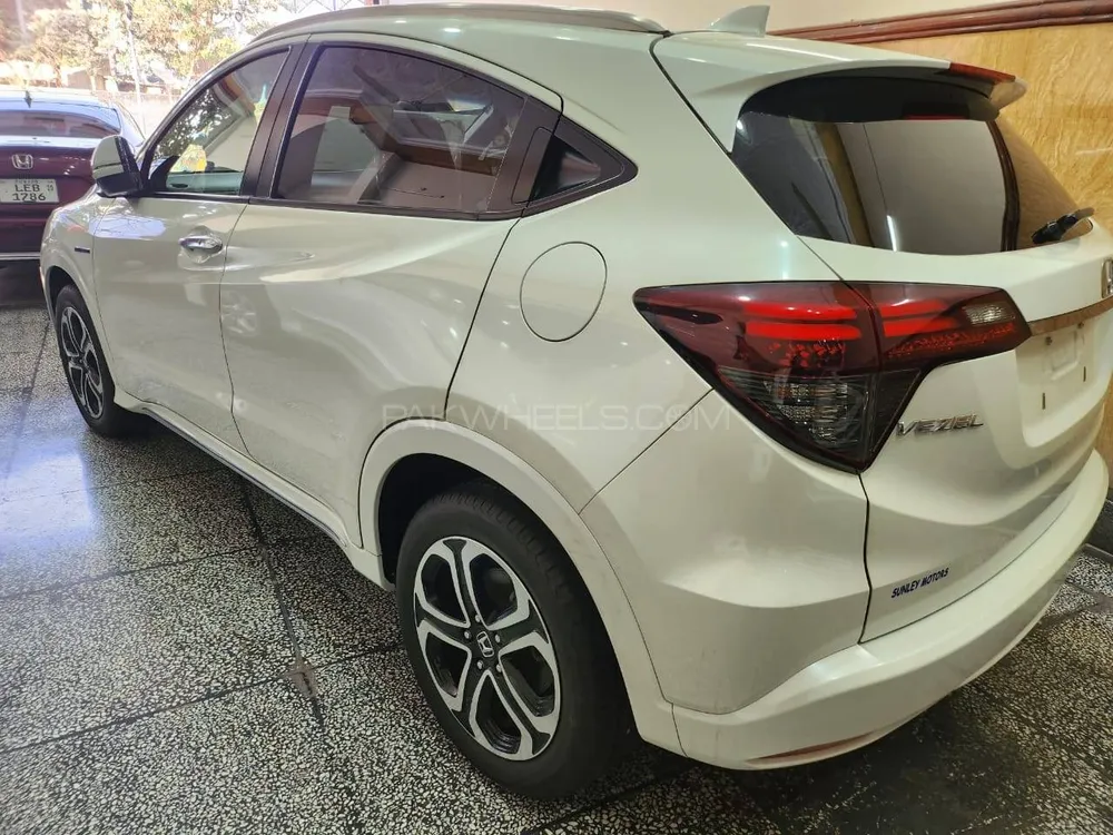 Honda Vezel 2019 for Sale in Multan Honda Vezel 2019 for Sale in Multan Image-5