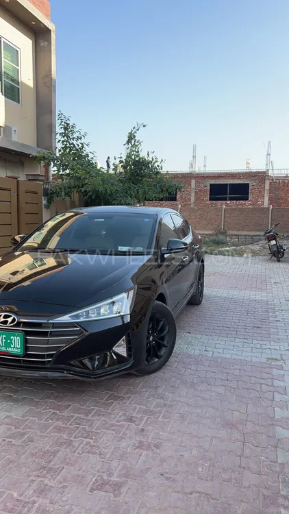 Hyundai Elantra 2022 for Sale in Multan Hyundai Elantra 2022 for Sale in Multan Image-11