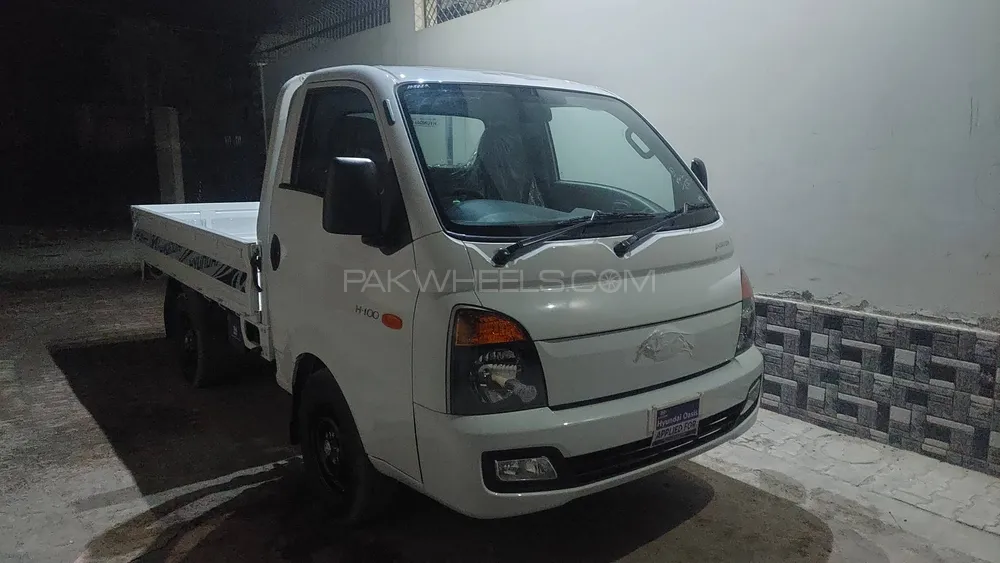 Hyundai Shehzore 2025 for Sale in Multan Image-1