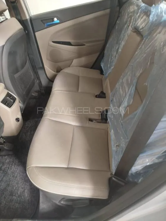 Hyundai Tucson 2021 for Sale in Sialkot Hyundai Tucson 2021 for Sale in Sialkot Image-18
