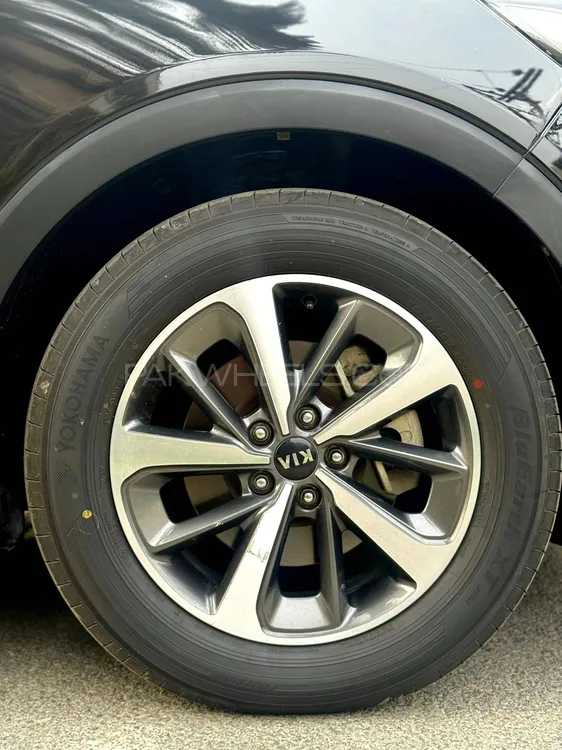KIA Sorento 2022 for Sale in Lahore KIA Sorento 2022 for Sale in Lahore Image-4