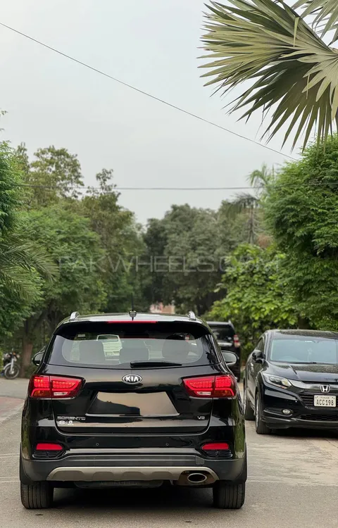 KIA Sorento 2022 for Sale in Lahore KIA Sorento 2022 for Sale in Lahore Image-11
