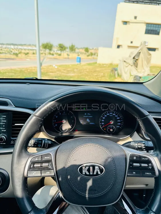 کِیا سورینٹو 2022 for Sale in اسلام آباد کِیا سورینٹو 2022 for Sale in اسلام آباد Image-14