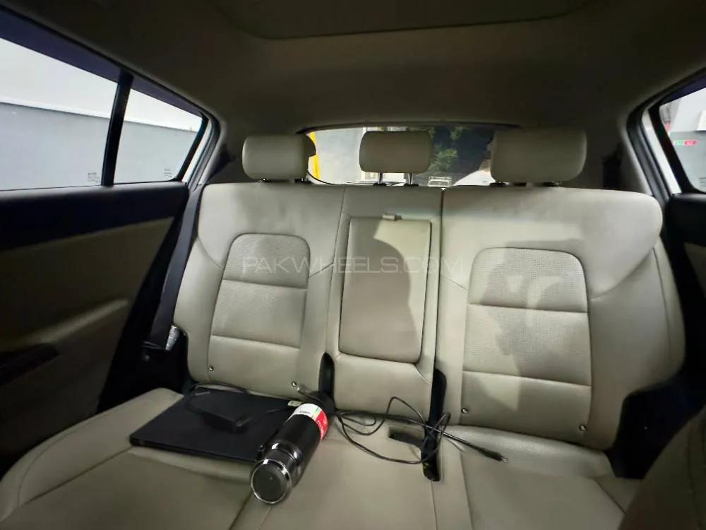 KIA Sportage 2021 for Sale in Islamabad KIA Sportage 2021 for Sale in Islamabad Image-12