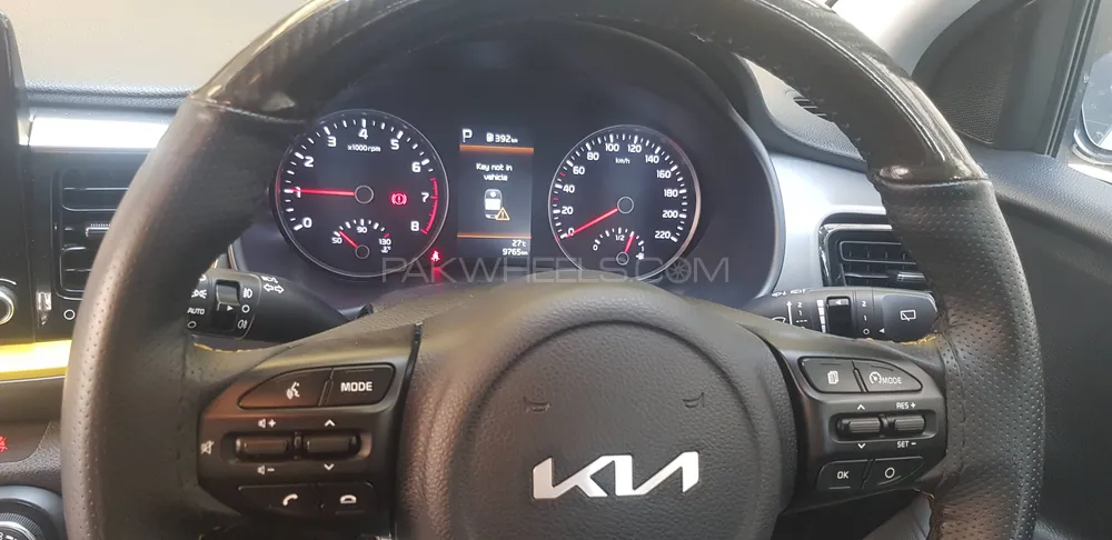 KIA Stonic 2024 for Sale in Lahore KIA Stonic 2024 for Sale in Lahore Image-7