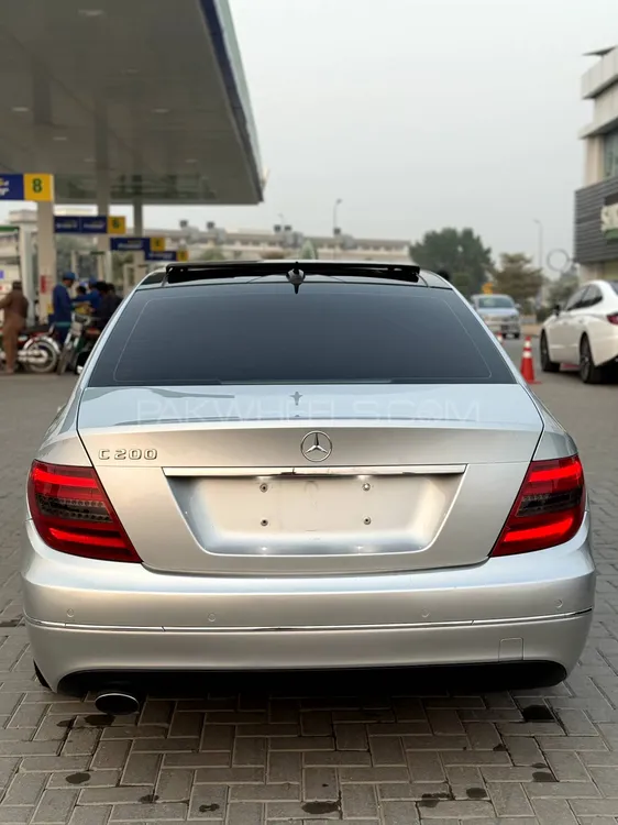 Mercedes Benz C Class 2011 for Sale in Multan Mercedes Benz C Class 2011 for Sale in Multan Image-2