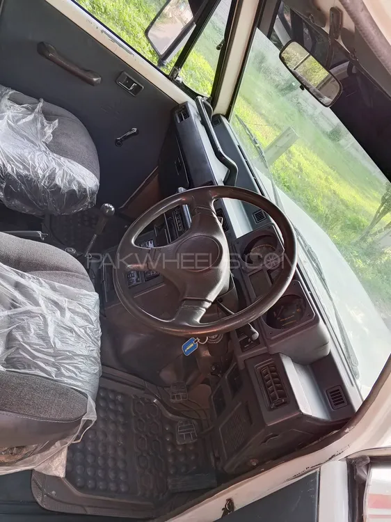 Mitsubishi Pajero 1991 for Sale in Lahore Mitsubishi Pajero 1991 for Sale in Lahore Image-6