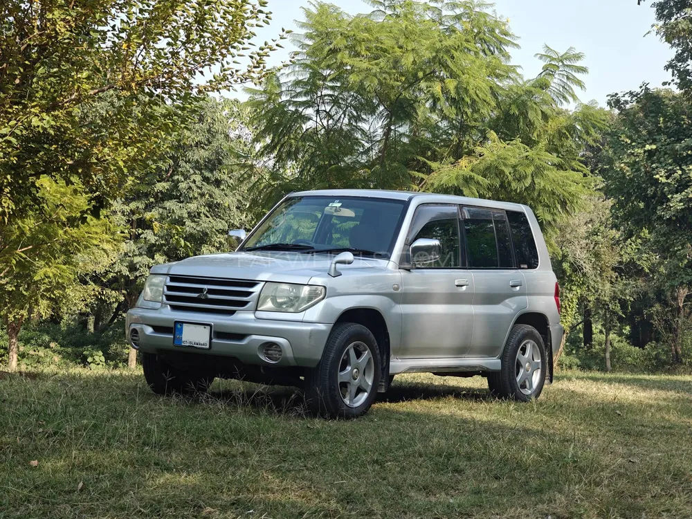 Mitsubishi Pajero 2003 for Sale in Islamabad Mitsubishi Pajero 2003 for Sale in Islamabad Image-1