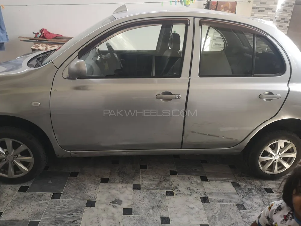 Nissan March 2003 for Sale in Gujrat Nissan March 2003 for Sale in Gujrat Image-4