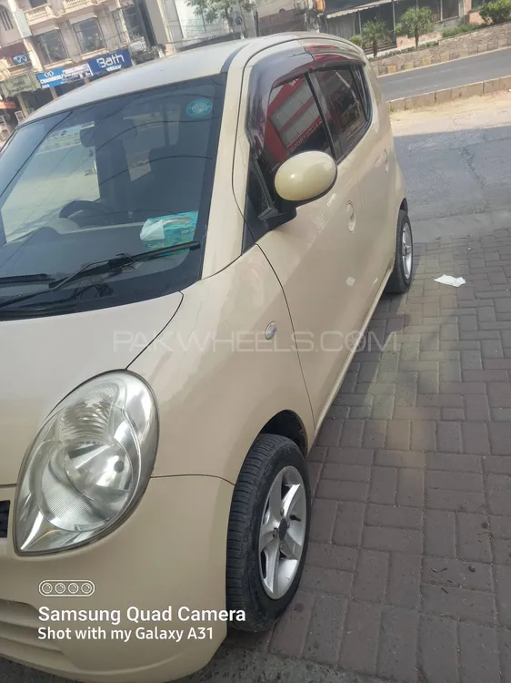Nissan Moco 2013 for Sale in Lahore Nissan Moco 2013 for Sale in Lahore Image-12