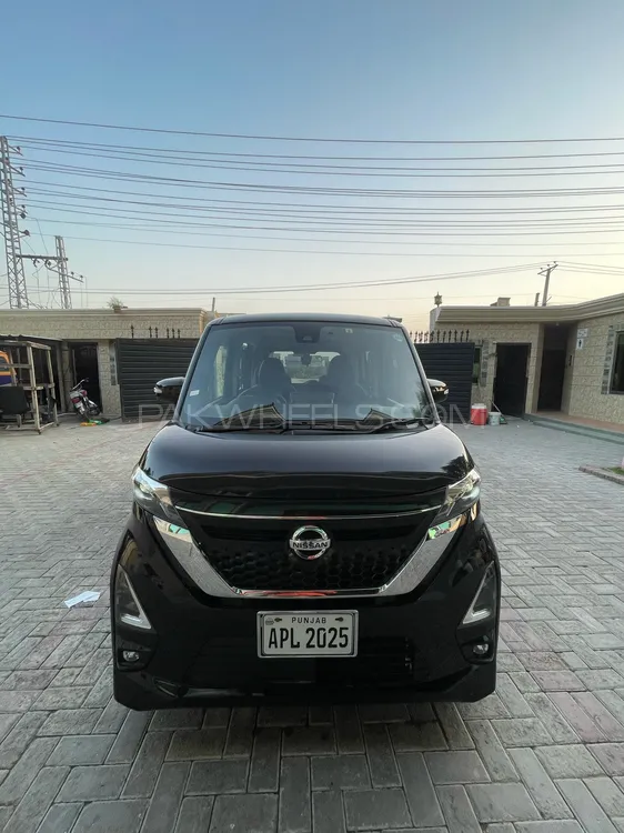 Nissan Roox 2022 for Sale in Lahore Nissan Roox 2022 for Sale in Lahore Image-1