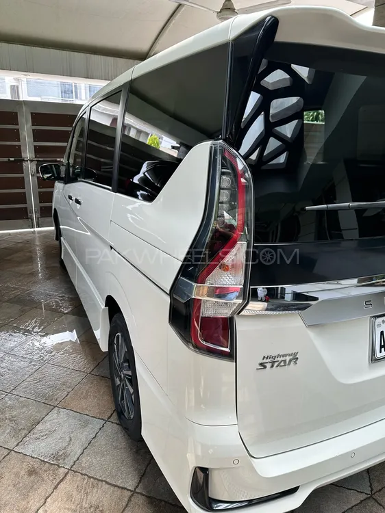 Nissan Serena 2019 for Sale in Gujranwala Nissan Serena 2019 for Sale in Gujranwala Image-18