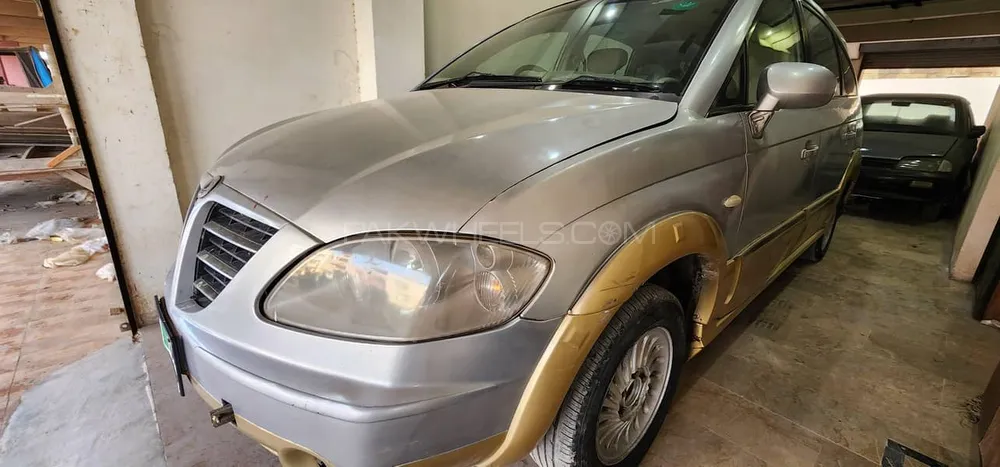 SsangYong Stavic 2006 for Sale in Karachi SsangYong Stavic 2006 for Sale in Karachi Image-13