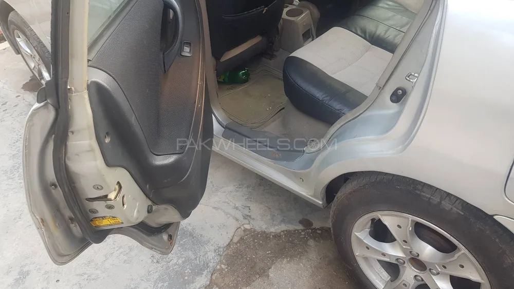 Suzuki Liana 2006 for Sale in Islamabad Suzuki Liana 2006 for Sale in Islamabad Image-12