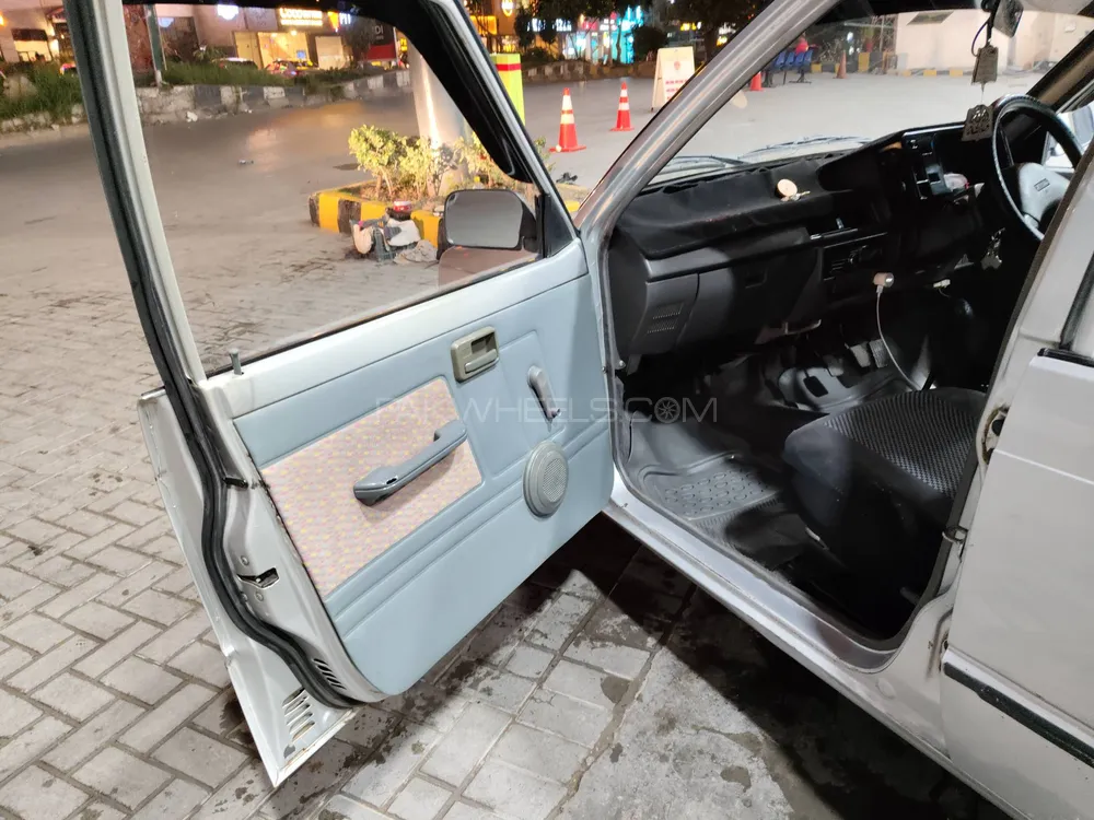 Suzuki Mehran 2015 for Sale in Islamabad Suzuki Mehran 2015 for Sale in Islamabad Image-7