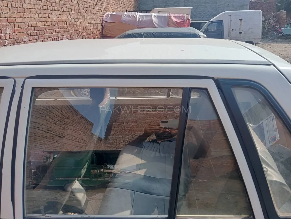 Suzuki Mehran 2018 for Sale in Lahore Suzuki Mehran 2018 for Sale in Lahore Image-16