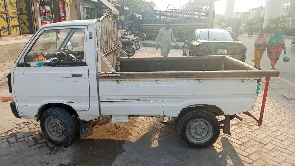 Suzuki Ravi 2016 for Sale in Lahore Suzuki Ravi 2016 for Sale in Lahore Image-3