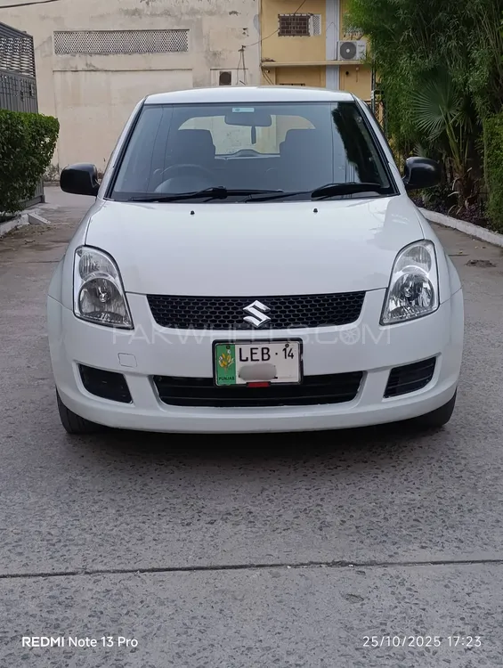 Suzuki Swift 2014 for Sale in Rawalpindi Suzuki Swift 2014 for Sale in Rawalpindi Image-2