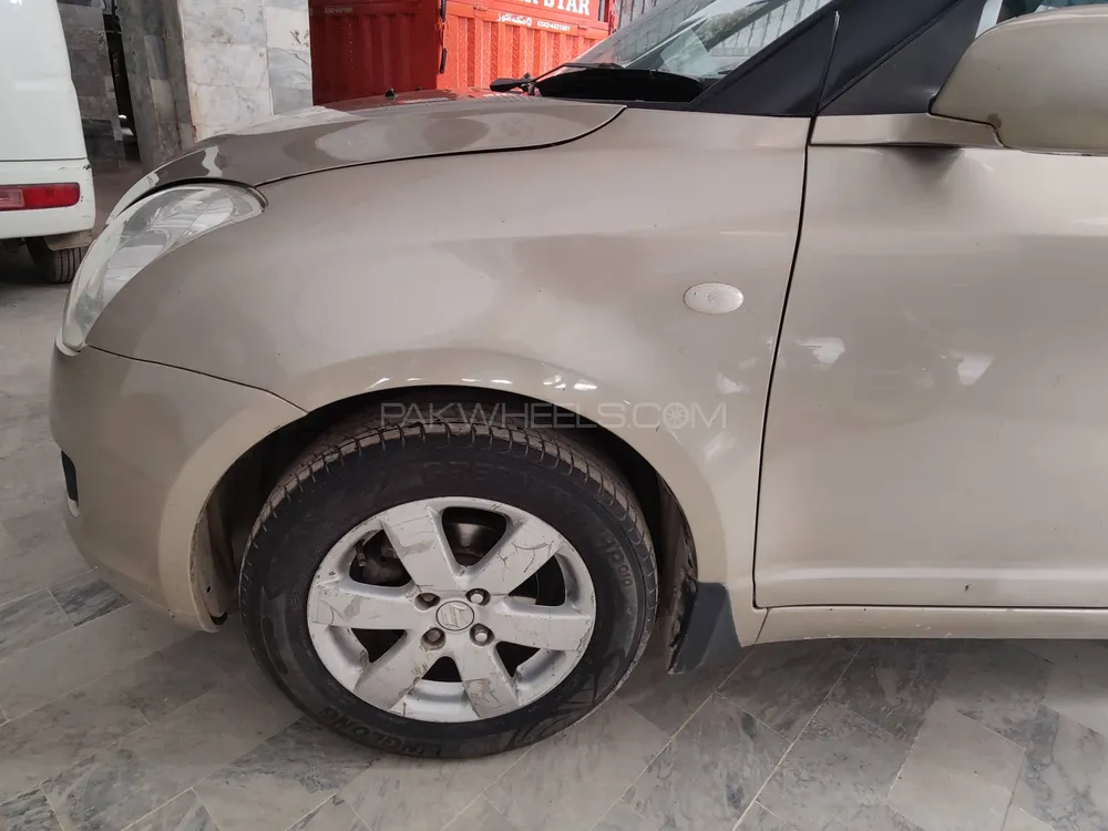 Suzuki Swift 2015 for Sale in Karachi Suzuki Swift 2015 for Sale in Karachi Image-15