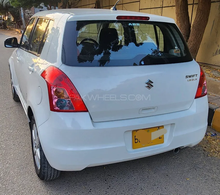 Suzuki Swift 2015 for Sale in Karachi Suzuki Swift 2015 for Sale in Karachi Image-7