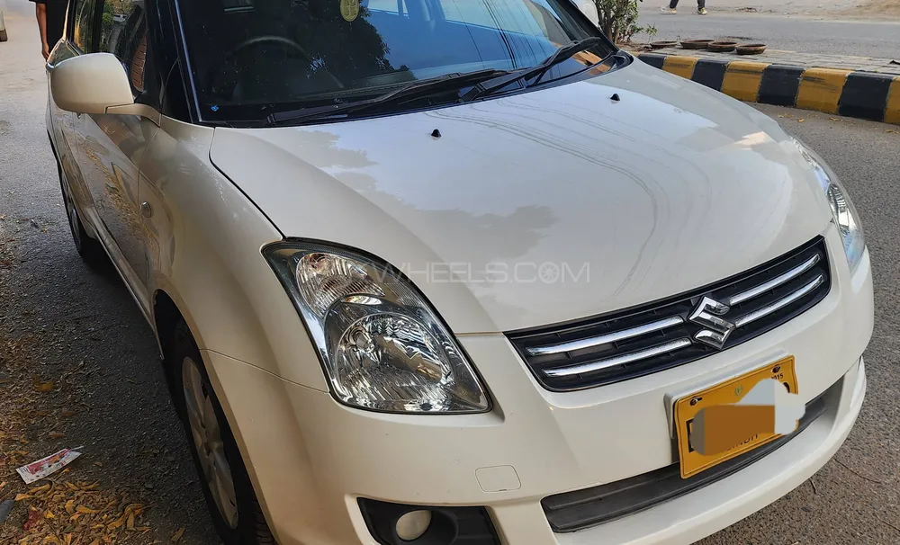 Suzuki Swift 2015 for Sale in Karachi Suzuki Swift 2015 for Sale in Karachi Image-3