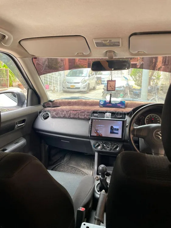 Suzuki Swift 2018 for Sale in Karachi Suzuki Swift 2018 for Sale in Karachi Image-8