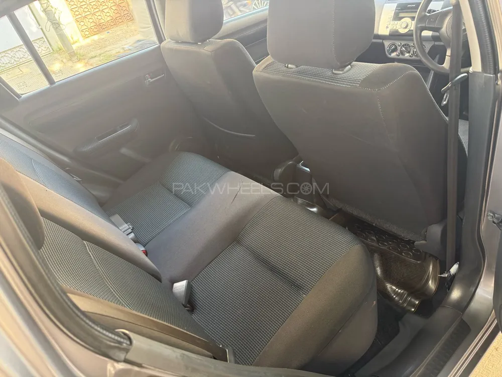 Suzuki Swift 2017 for Sale in Karachi Suzuki Swift 2017 for Sale in Karachi Image-8