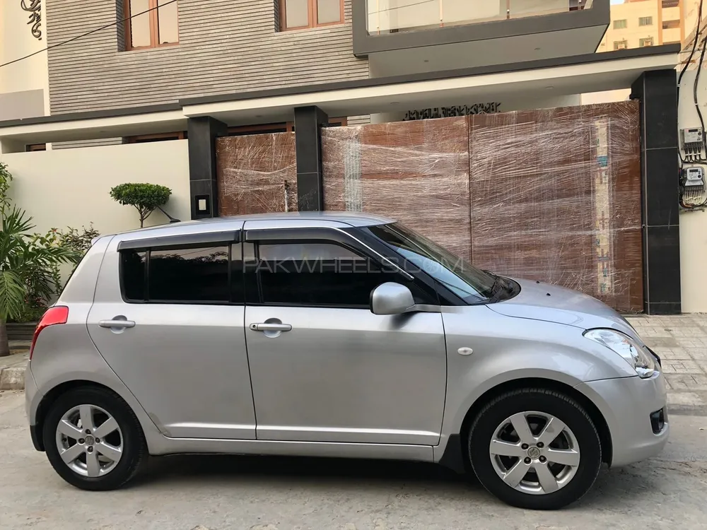 سوزوکی سوئفٹ 2018 for Sale in کراچی سوزوکی سوئفٹ 2018 for Sale in کراچی Image-6