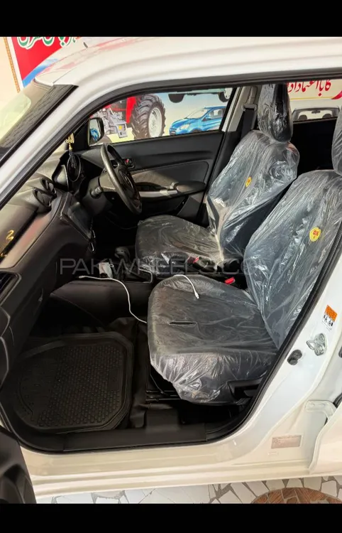 Suzuki Swift 2024 for Sale in Bahawalnagar Suzuki Swift 2024 for Sale in Bahawalnagar Image-9
