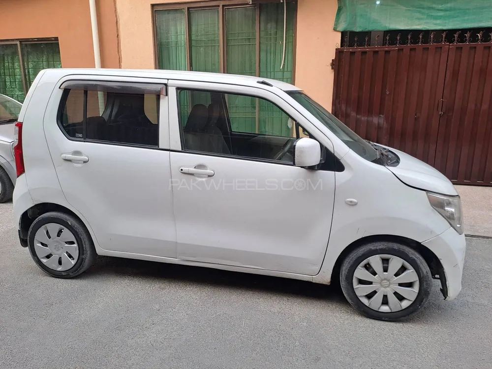 Suzuki Wagon R 2018 for Sale in Lahore Suzuki Wagon R 2018 for Sale in Lahore Image-4
