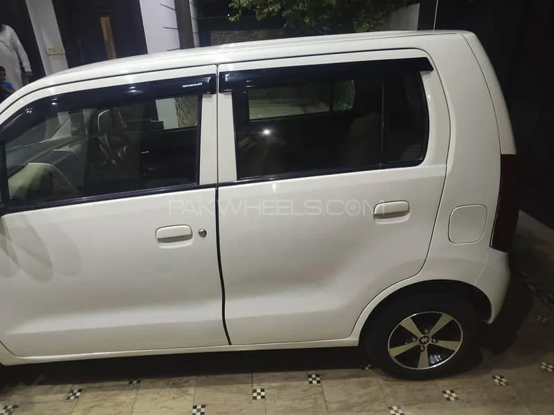 Suzuki Wagon R 2016 for Sale in Gujranwala Suzuki Wagon R 2016 for Sale in Gujranwala Image-7
