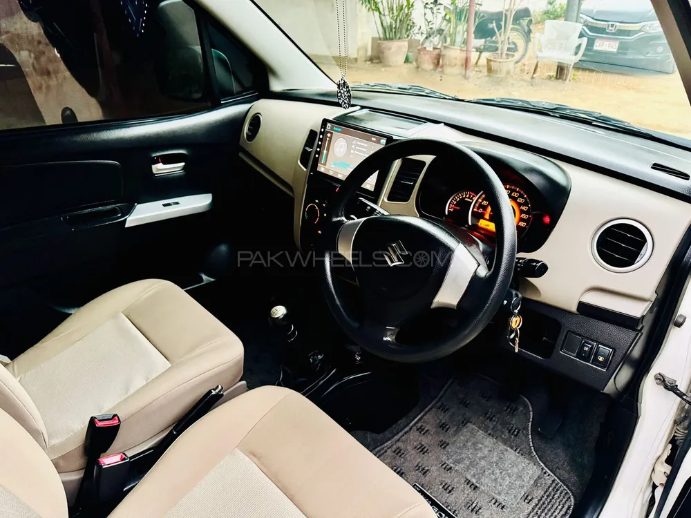 Suzuki Wagon R 2017 for Sale in Karachi Suzuki Wagon R 2017 for Sale in Karachi Image-7