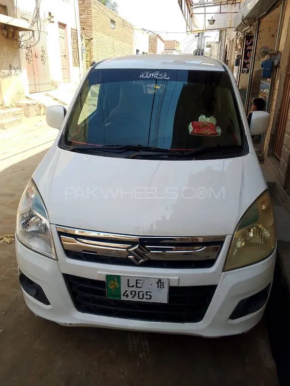 Suzuki Wagon R 2017 for Sale in Sargodha Suzuki Wagon R 2017 for Sale in Sargodha Image-4