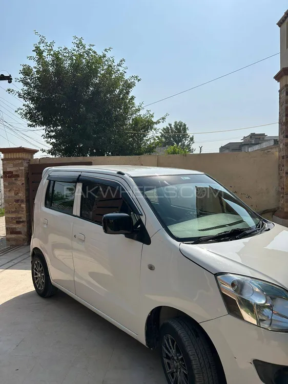 Suzuki Wagon R 2018 for Sale in Sialkot Suzuki Wagon R 2018 for Sale in Sialkot Image-3