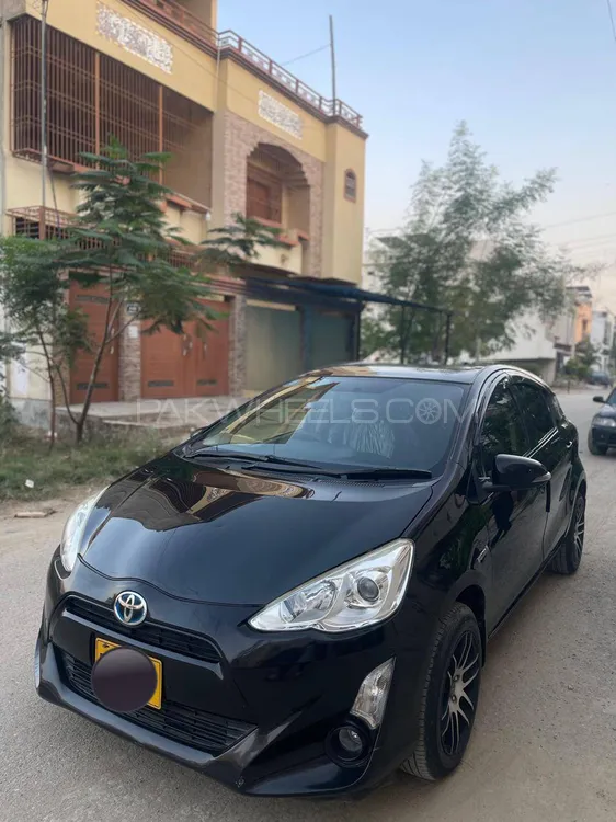 Toyota Aqua 2015 for Sale in Karachi Toyota Aqua 2015 for Sale in Karachi Image-4