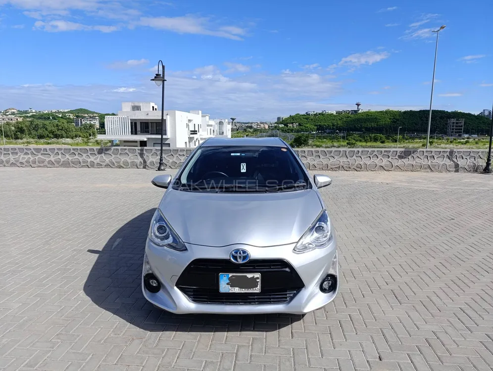 Toyota Aqua 2015 for Sale in Islamabad Toyota Aqua 2015 for Sale in Islamabad Image-1