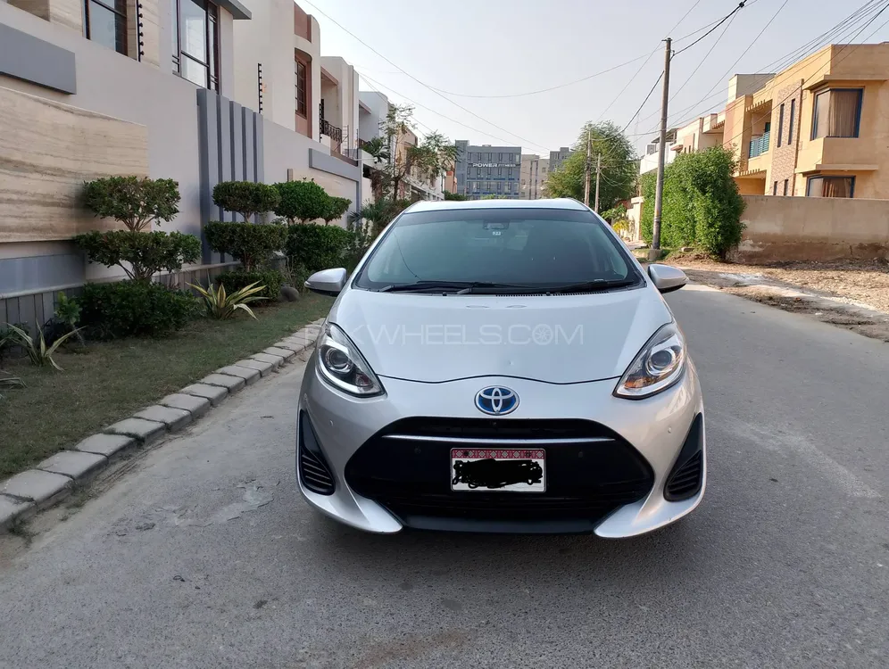 Toyota Aqua 2017 for Sale in Karachi Toyota Aqua 2017 for Sale in Karachi Image-5