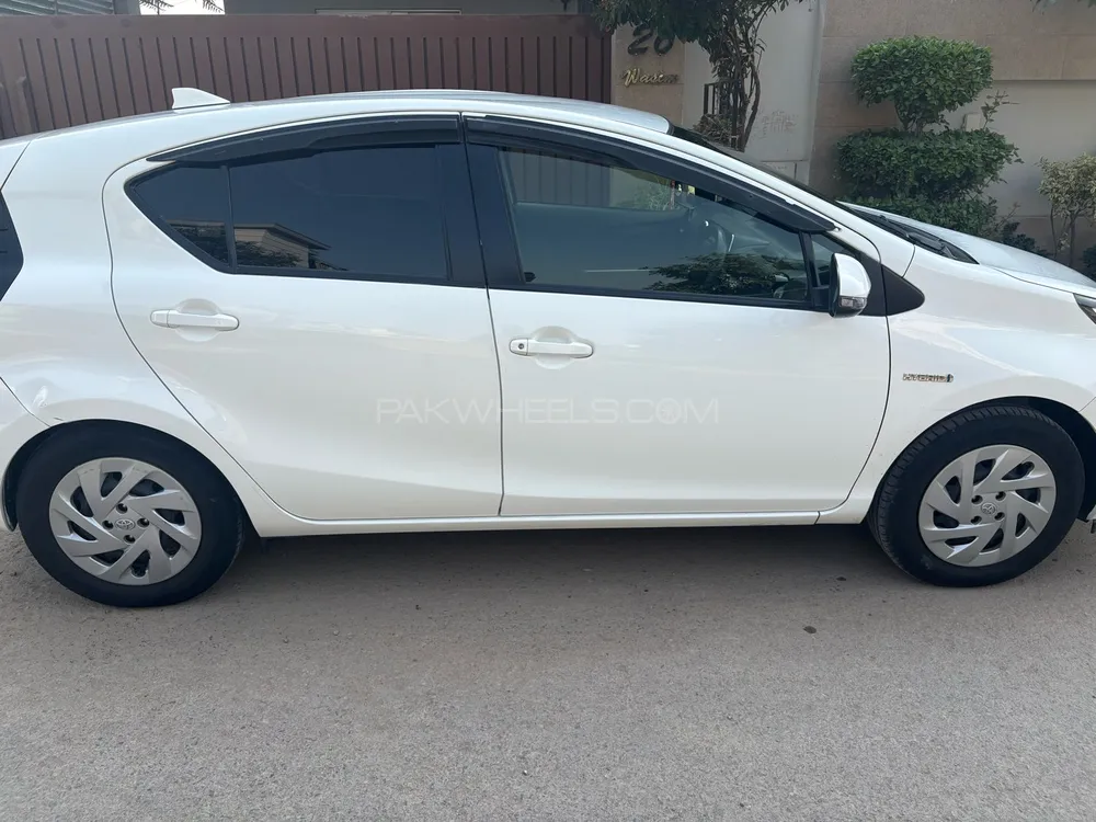 Toyota Aqua 2018 for Sale in Islamabad Toyota Aqua 2018 for Sale in Islamabad Image-12