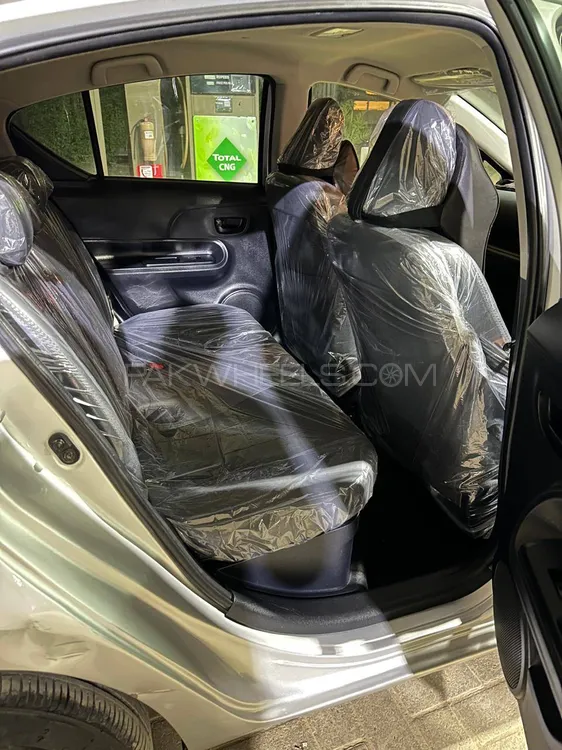 Toyota Aqua 2018 for Sale in Karachi Toyota Aqua 2018 for Sale in Karachi Image-10