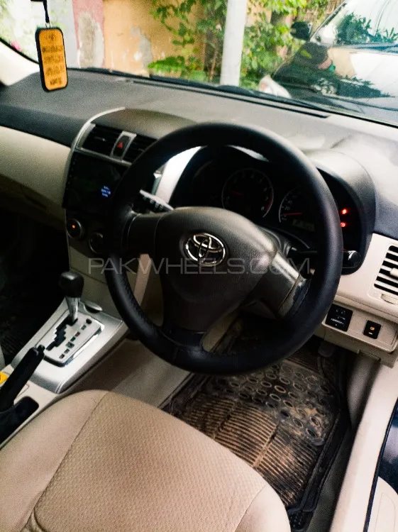 Toyota Corolla 2011 for Sale in Lahore Toyota Corolla 2011 for Sale in Lahore Image-3