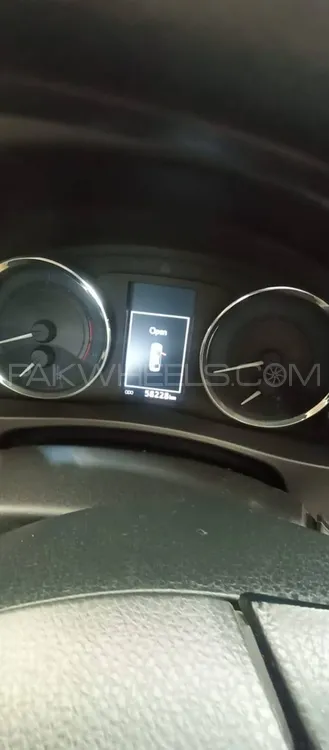 Toyota Corolla 2021 for Sale in Lahore Toyota Corolla 2021 for Sale in Lahore Image-4