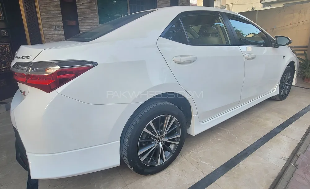 Toyota Corolla 2021 for Sale in Rawalpindi Toyota Corolla 2021 for Sale in Rawalpindi Image-6