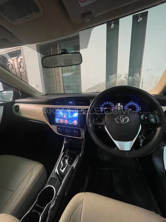 Toyota Corolla 2022 for Sale in Lahore Toyota Corolla 2022 for Sale in Lahore Image-8