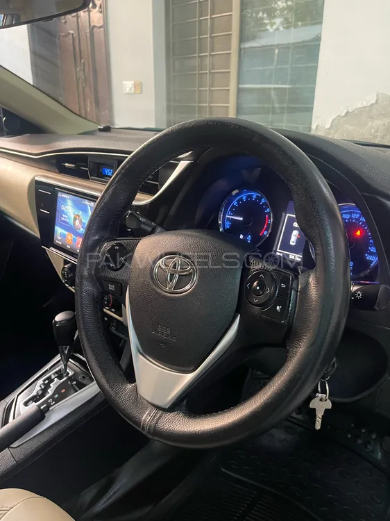 Toyota Corolla 2022 for Sale in Lahore Toyota Corolla 2022 for Sale in Lahore Image-7