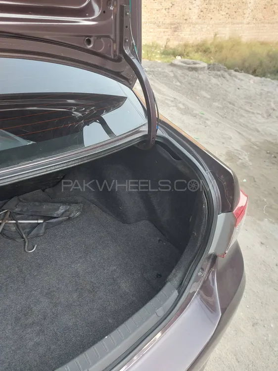Toyota Corolla 2012 for Sale in Peshawar Toyota Corolla 2012 for Sale in Peshawar Image-9