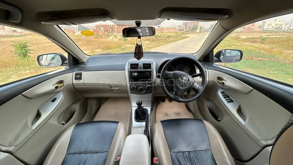 Toyota Corolla 2013 for Sale in Lahore Toyota Corolla 2013 for Sale in Lahore Image-10