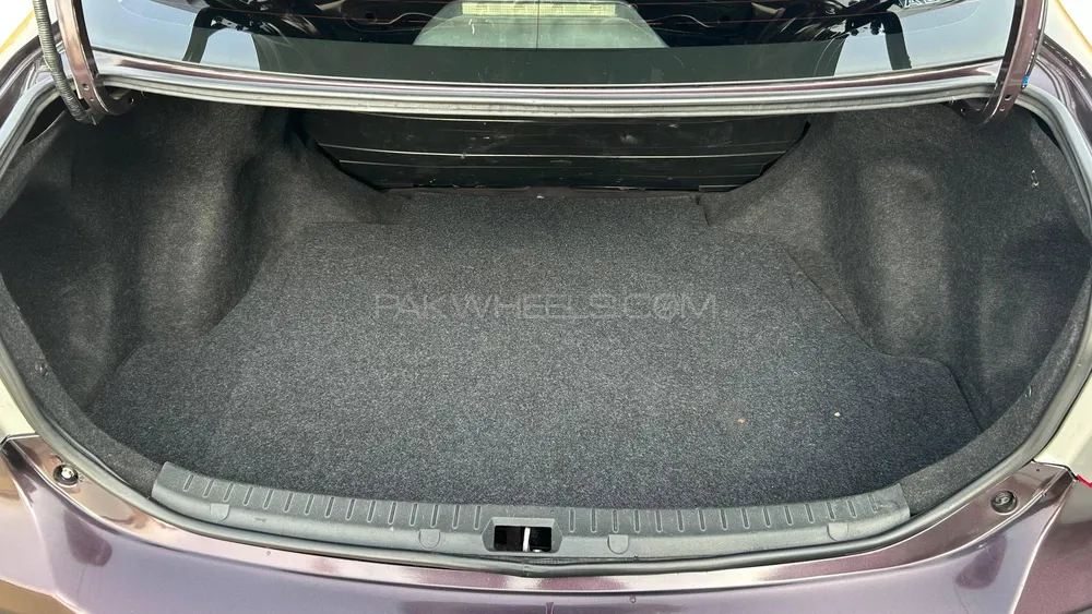 Toyota Corolla 2013 for Sale in Lahore Toyota Corolla 2013 for Sale in Lahore Image-16