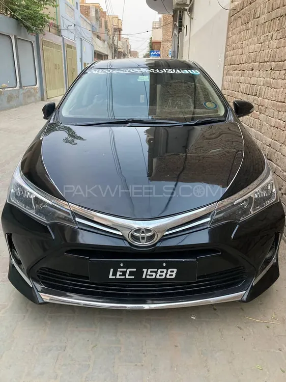 Toyota Corolla 2015 for Sale in Pak pattan sharif Image-1