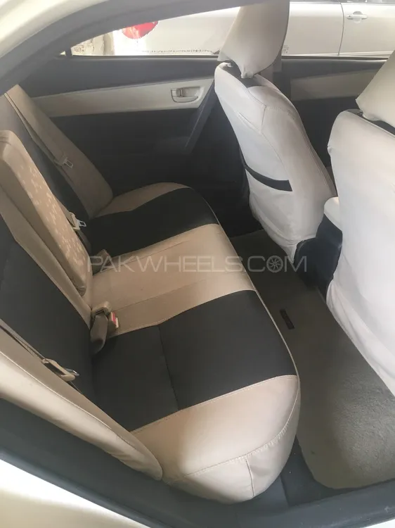 Toyota Corolla 2017 for Sale in Karachi Toyota Corolla 2017 for Sale in Karachi Image-5