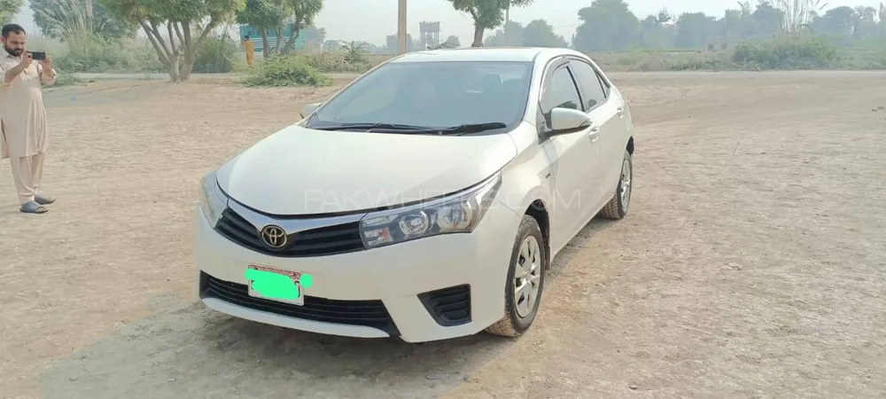 Toyota Corolla 2017 for Sale in Dera ismail khan Toyota Corolla 2017 for Sale in Dera ismail khan Image-4